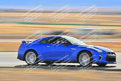 media/Dec-28-2024-Extreme Speed (Sat) [[dd5bc3b342]]/Purple Group/Session 3 (Turns 11 and 12)/